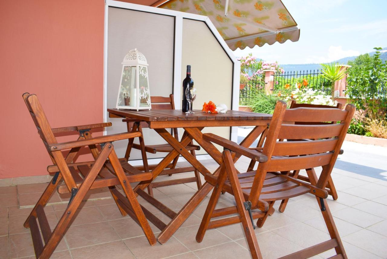 לימנאס Villa Margarita מראה חיצוני תמונה